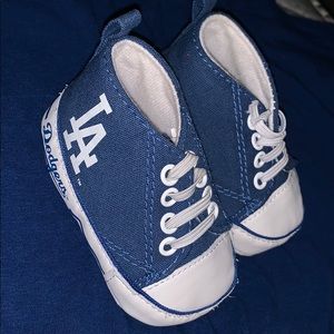 converse dodger shoes